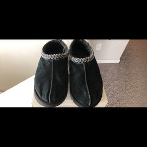 Ugg slippers